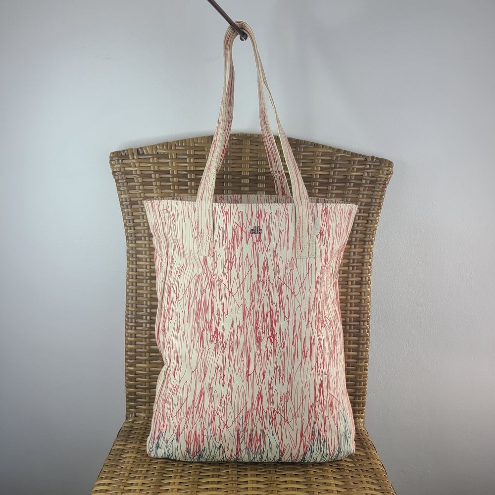 Elk White Red Blue Leather Large Tote Shoulder Bag Funky Squiggly Lines Design